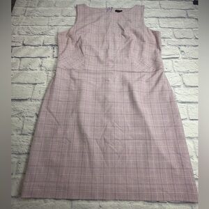 Ann Taylor Lilac Plaid Sleeveless Sheath Dress. Size 16. Feminine. Work. Spring.